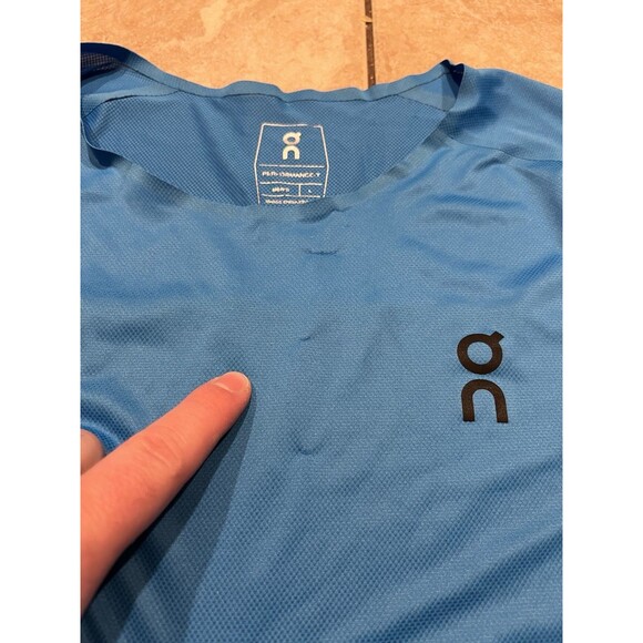 On Cloud Shirt Mens Large Blue Performance T Running Lightweight Athletic Gym - Picture 5 of 6